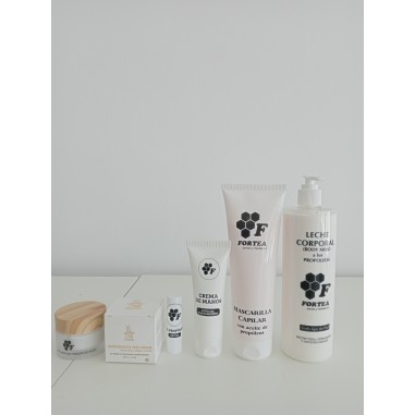 CESTA 13 (MASCARILLA,LECHE,CREMA...